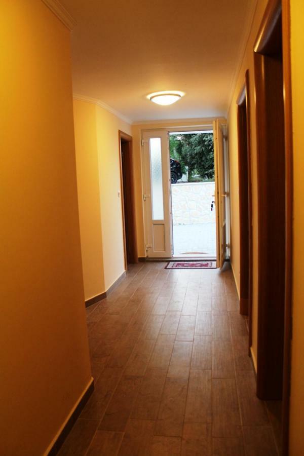 Apartment Sax Jezera Buitenkant foto